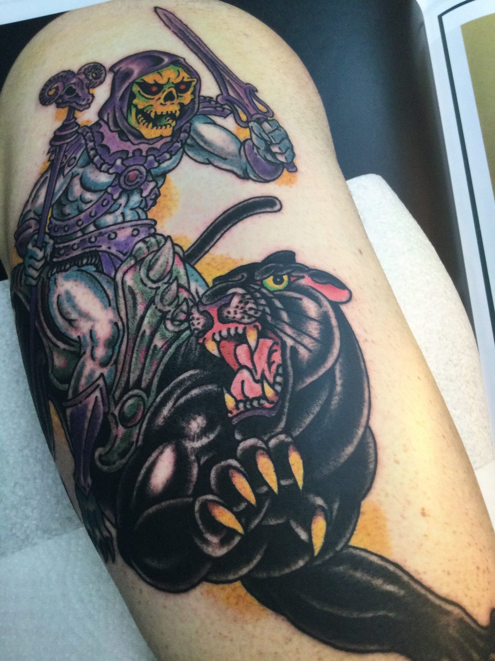 Skeletor from Masters of the universe on Panter Tattoo. The work is made over the complete hip.